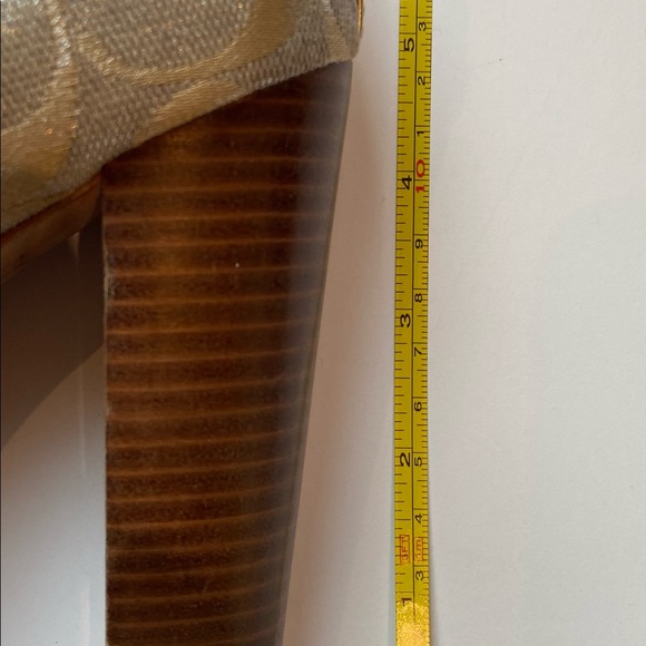 LAST CHANCE!  COACH "Tristian" Signature Pattern Pump in Gold - Picture 9 of 13